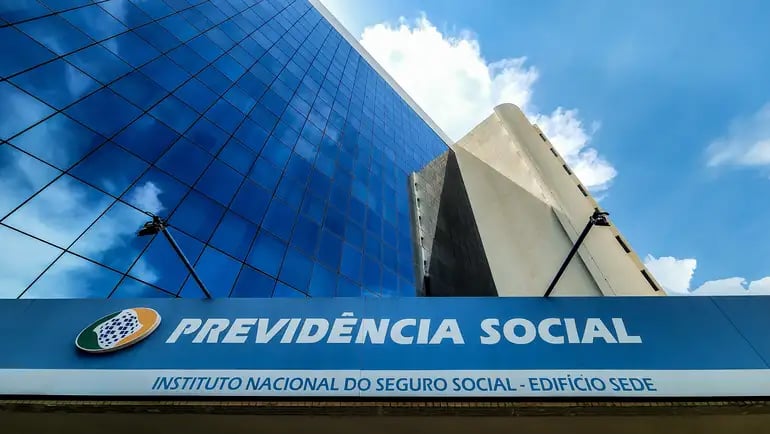 INSScomeanestasegunda-feira27opagamentodebenefcioseauxliosreferentesaomsdeoutubro_0054627001761376501.jpeg