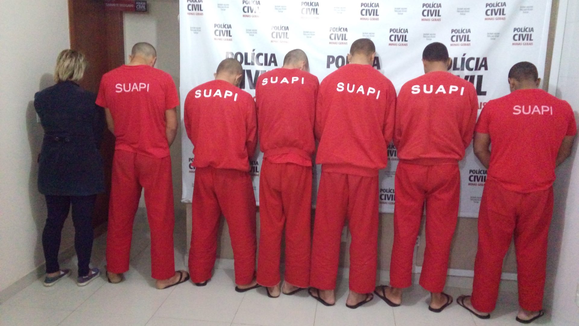 Oito suspeitos são presos por tráfico de drogas em São João Del Rei e Nazareno