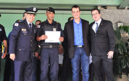 Guarda Municipal de Barbacena recebe condecoração em Betim