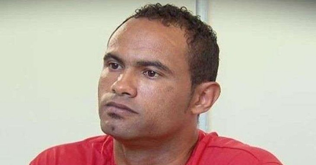 Goleiro Bruno Fernandes tem suspensão do direito de trabalho, segundo a Seap