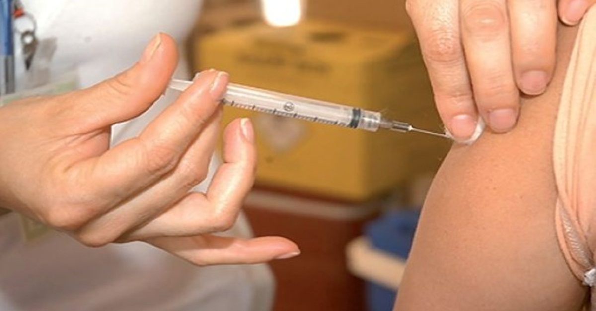 Ministério da Saúde emite alerta sobre a vacinação contra a febre amarela