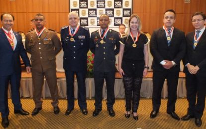 13° Departamento realiza cerimônia de entrega da Medalha de Distinção Policial Civil 2019
