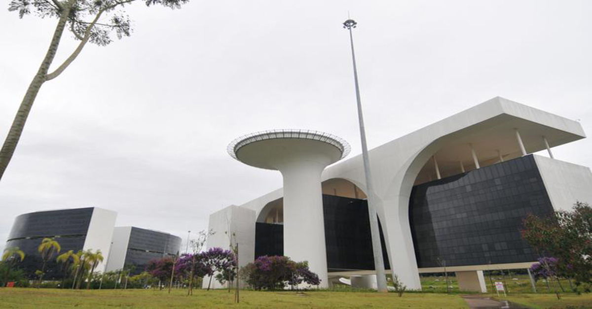 Governo de Minas Gerais antecipa segunda parcela do salário dos servidores