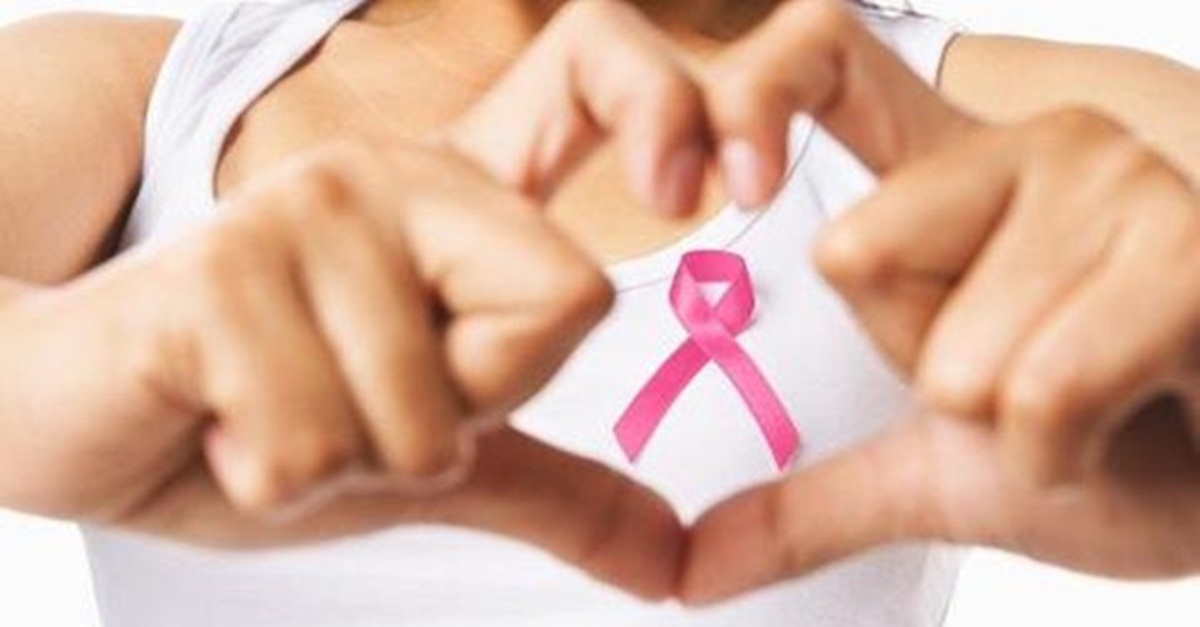 Novo tratamento de câncer de mama reduz queda de cabelo