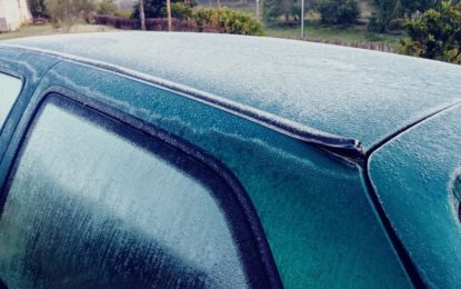 Massa de ar frio provoca queda brusca de temperatura e geada no Sul de Minas