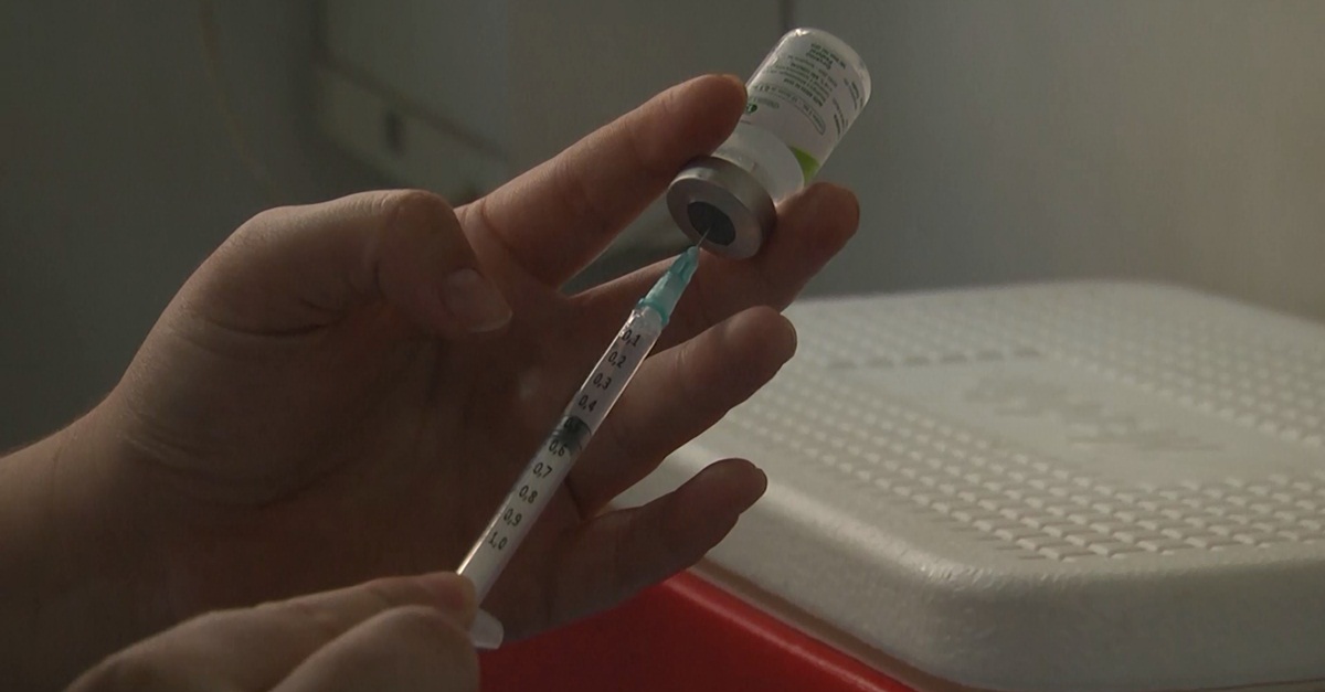 Vacinação contra sarampo é intensificada em prefeituras da Zona da Mata e Campo das Vertentes