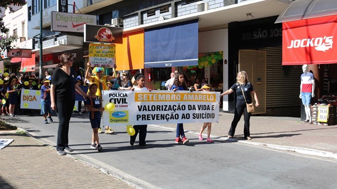Setembro Amarelo: Caminhada pela Vida mobiliza centenas de pessoas