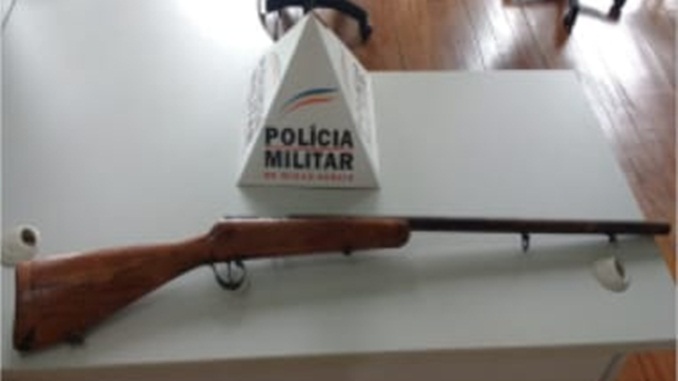Polícia Militar apreende arma de fogo em Alto Rio Doce