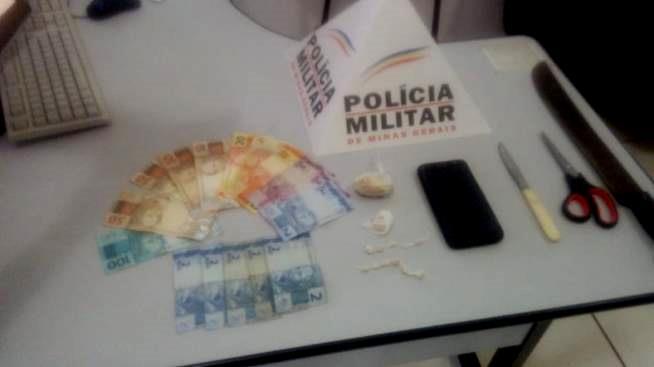 Tráfico de drogas no bairro Sagrada Família, em Antônio Carlos
