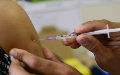 Período de férias, festas de final de ano e viagens acende alerta para vacinação contra o sarampo