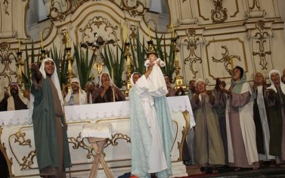 Espetáculo Oratório de Natal atrai grande público ao Santuário em mais uma bela apresentação