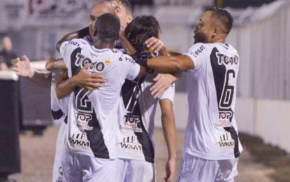 Corinthians perde para a Ponte e Santos vence na Vila