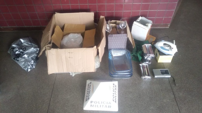 Polícia Militar recupera materiais furtados em posse de traficante, em Conselheiro Lafaiete