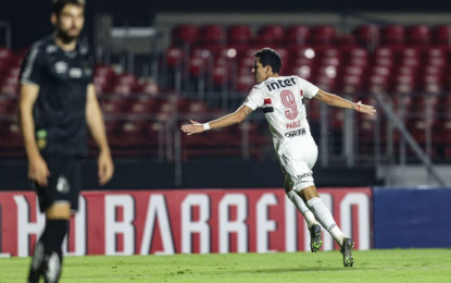 ESTADUAIS: São Paulo vence Santos e Fluminense derrota Vasco com estádios vazios
