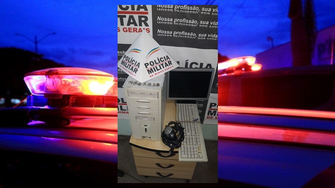 Policia Militar recupera computador furtado na Biblioteca Municipal, em Conselheiro Lafaiete