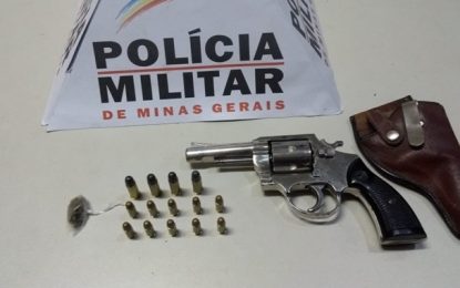 Autor é preso em flagrante por Posse ilegal de arma de fogo, em São João Del-Rei
