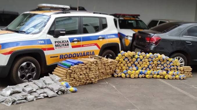 Polícia Militar Rodoviária apreende pelo menos 350 quilos de maconha na MGC-497, em Iturama