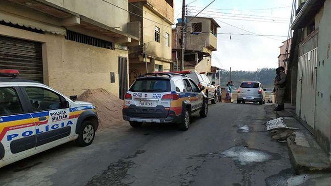 Polícias Civil e Militar deflagram operação em Itabira e Barão de Cocais; vinte pessoas foram detidas