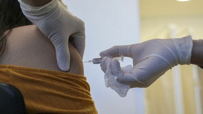 Funed produz e disponibiliza vacina contra a meningite C para o Ministério da Saúde