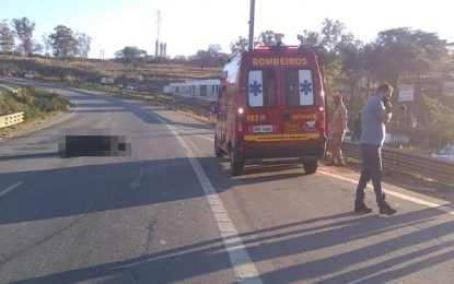 Motociclista morre após ser atingido por roda de caminhão na MG-424, em São José Da Lapa