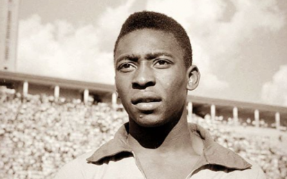 Jogadores e clubes homenageiam Pelé pelos seus 80 anos