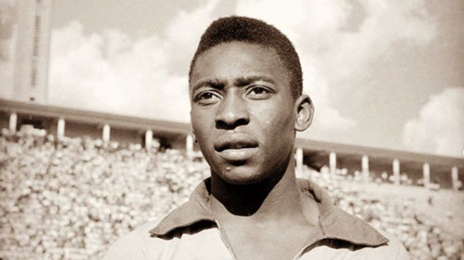 Jogadores e clubes homenageiam Pelé pelos seus 80 anos