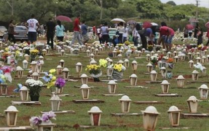 Dia de Finados terá cemitérios fechados em alguns municípios do País