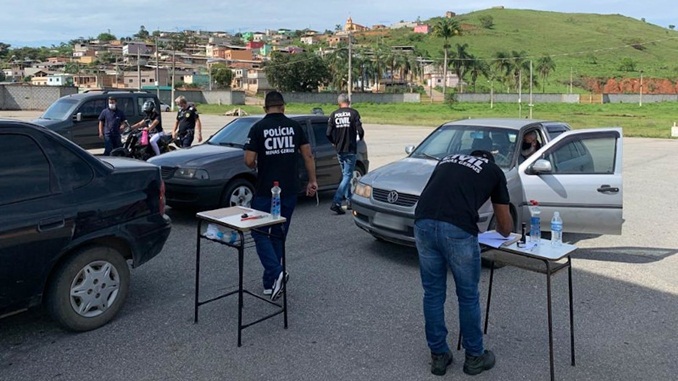 Polícia Civil realiza mutirão de vistoria de veículos em Dores de Campos