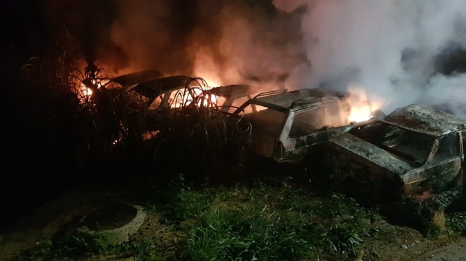 Incêndio atinge depósito de sucatas em Conselheiro Lafaiete