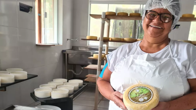 Queijo artesanal produzido em Tapira conquista ‘Selo Arte’ para venda em todo país