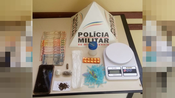 Casal é detido por tráfico de drogas no bairro Funcionários, em Barbacena