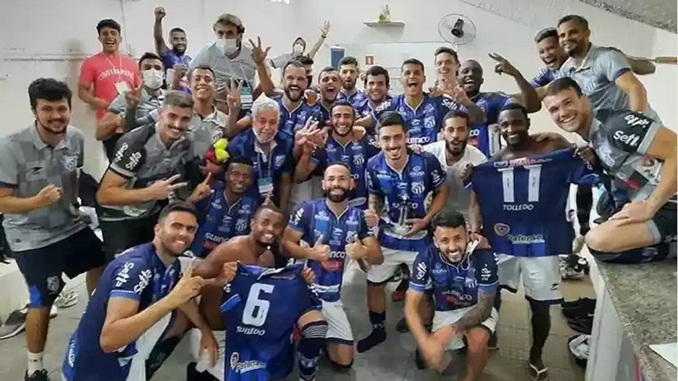 URT bate Caldense pelo Campeonato Mineiro