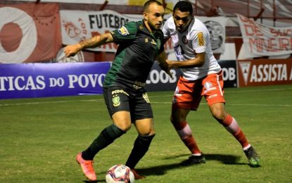 Técnico destaca intensidade do Tombense na temporada