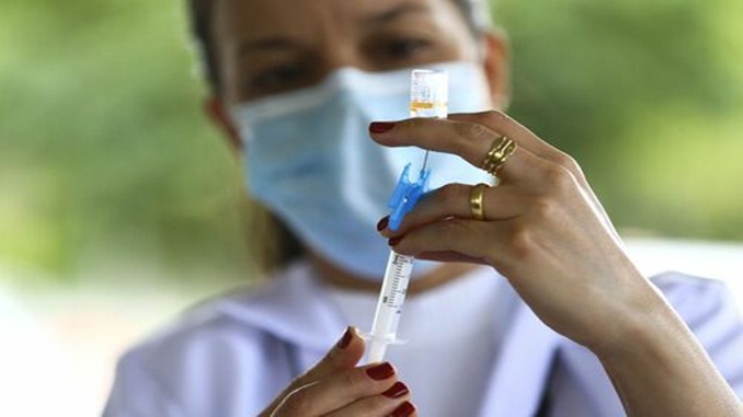 Covid-19: estados já podem ampliar vacinação com doses da Pfizer para municípios