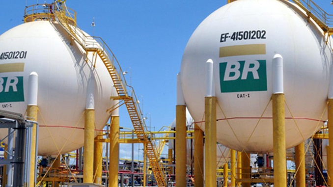 Petrobras aumenta o preço da gasolina, do diesel e do gás de cozinha