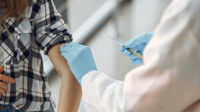 Anvisa aprova duas novas pesquisas com vacinas contra Covid-19