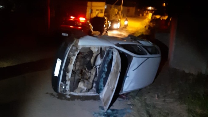 Colisão entre veículos deixa um gravemente ferido na MG-265, próximo ao distrito de Senhora das Dores
