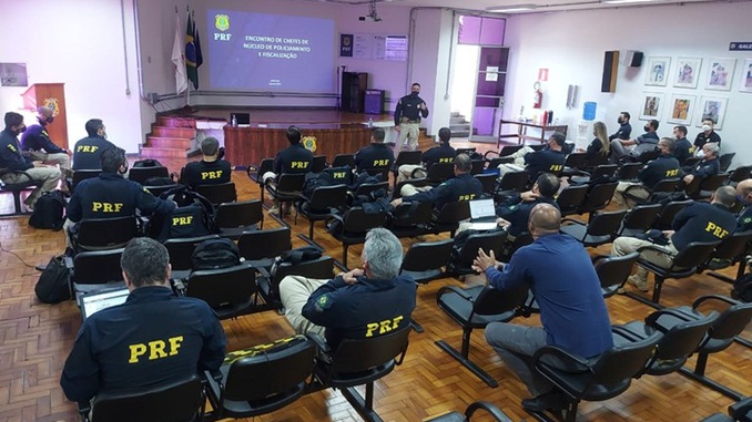 Para debater resultados operacionais em Minas Gerais PRF realiza reunião