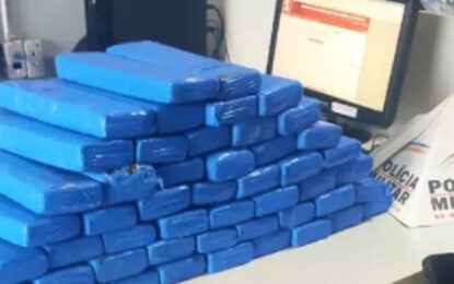 Polícia prende homem que transportava 51 tabletes de maconha