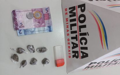 Homem é preso por tráfico de drogas em Antônio Carlos
