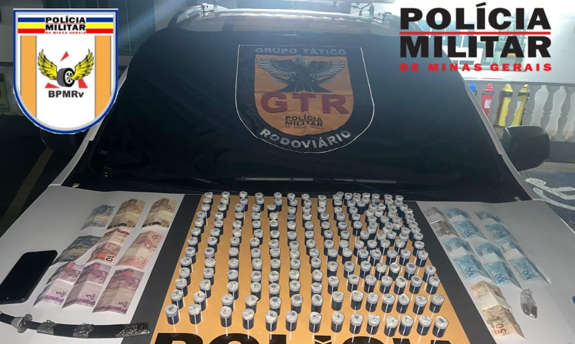 Dupla é presa por tráfico de drogas durante operação da Polícia Militar Rodoviária