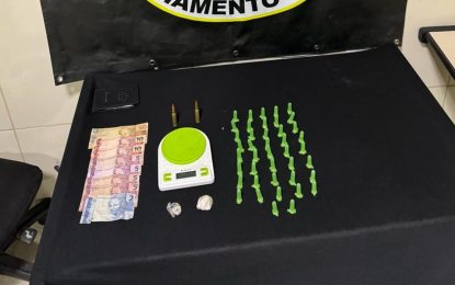 Homem é preso por tráfico de drogas em Barbacena